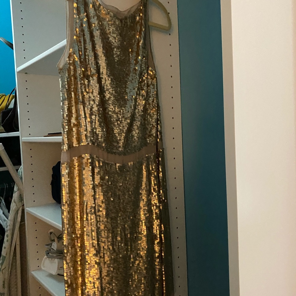 Club Monaco brand new dress sequins size 6